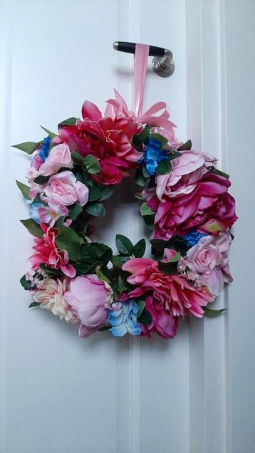 Bloemenkrans kunstbloemen roze en blauw meisjeskamer beschikbaar voor biedingen