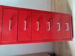 Rood ladenkasten (Ikea) 69 cm hoog, 41 cm diep en 28 breed, Ophalen, Zo goed als nieuw