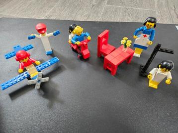 Lego universeel beschikbaar voor biedingen