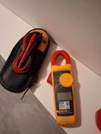 Fluke 323 True RMS Clamp Meter ampère tang, Ophalen of Verzenden, Gebruikt, Elektriciteit