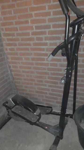 Crosstrainer beschikbaar voor biedingen