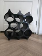 Zwart modulair wijnrek, Ophalen