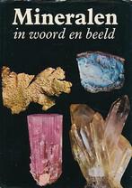 Mineralen in woord en beeld, Nieuw, Ophalen of Verzenden, Kourimsky, Overige onderwerpen