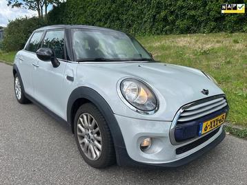Mini Mini 1.5 Cooper D - Sportstoelen - Navi - Head up displ beschikbaar voor biedingen