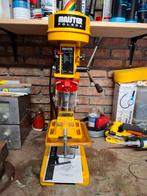 Gloednieuwe tafel kolomboormachine, Doe-het-zelf en Verbouw, Gereedschap | Boormachines, Ophalen of Verzenden, Nieuw, Kolomboormachine
