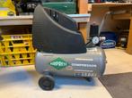 Airpress Compressor 25L + Luchtslang & Pistolen, Ophalen, Gebruikt, 6 tot 10 bar, Minder dan 200 liter/min