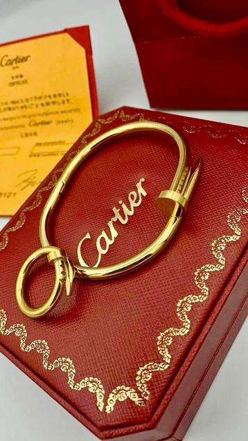 Cartier NAIL-armband, Juste un Clou Goudkleurig/Diamandjes18 beschikbaar voor biedingen