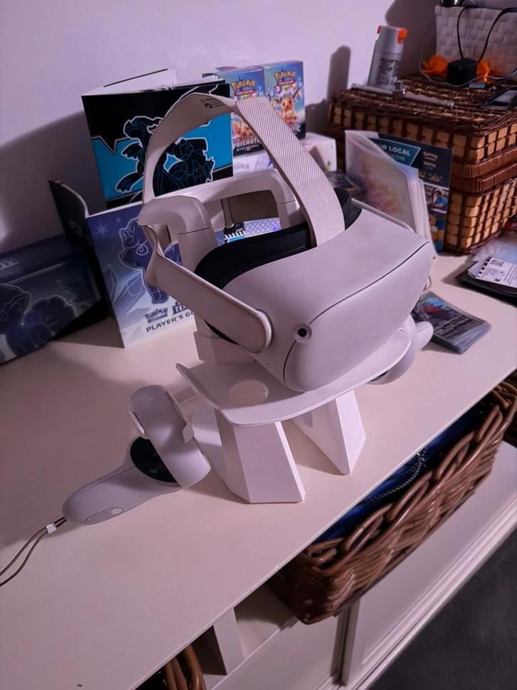 Oculus/Meta Quest 2, Spelcomputers en Games, Virtual Reality, Zo goed als nieuw, Overige platformen, VR-bril, Ophalen