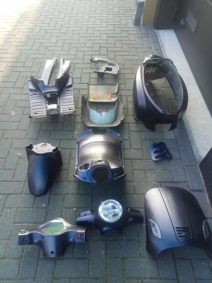 Senzo Rivalux Kappenset  met LED, Fietsen en Brommers, Brommeronderdelen | Scooters, Gebruikt, Overige merken, Kap, Ophalen of Verzenden