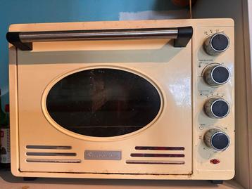 Oven - Gebruikt beschikbaar voor biedingen