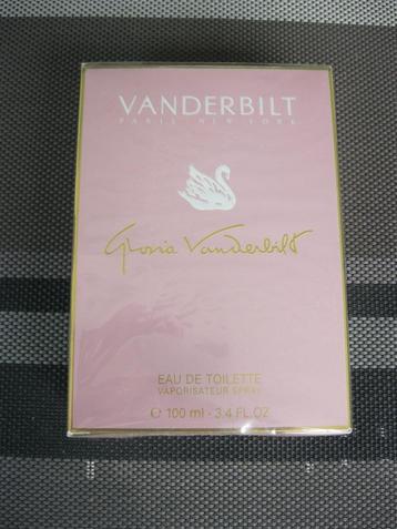 Eau de Toilet en parfum / NIEUW    beschikbaar voor biedingen