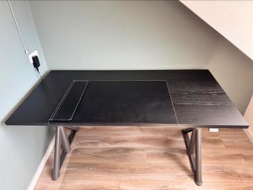 Bureau onderlegger / beschermer beschikbaar voor biedingen