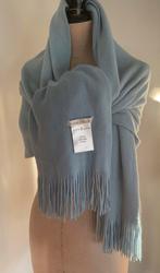 PRACHTIGE ZACHTE SHAWL UN JOUR AILLEURS., Verzenden, Maat 46/48 (XL) of groter, Nieuw, Sjaal