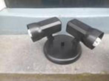 Zwarte plafondlamp hanglamp 19 cm. dubbele spot + spaarlamp beschikbaar voor biedingen