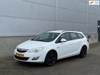 Opel Astra Sports Tourer 1.4 Turbo Ed AIRCO|CRUISE|EXPORT|, Auto's, Opel, Voorwielaandrijving, Euro 5, Gebruikt, 4 cilinders
