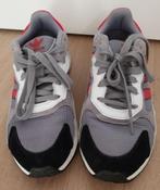 Adidas Tresc Run hardloopschoenen Grijs Rood maat 40 nieuw, Adidas, Hardloopschoenen, Nieuw, Ophalen of Verzenden