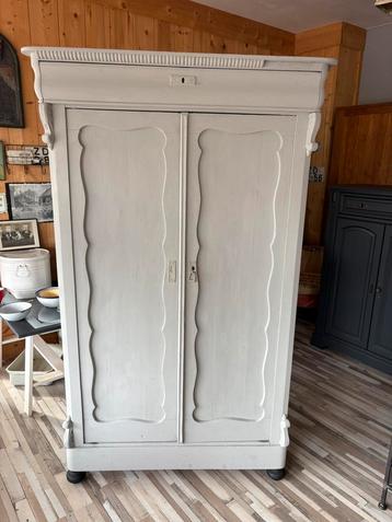 Oude brocante grenen biedermeier meidenkast, kast beschikbaar voor biedingen
