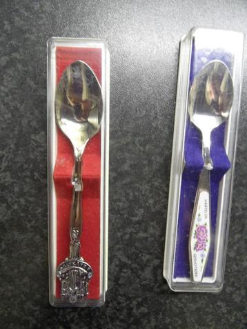 Alles Gloednieuw 2 THEELEPELTJES,BONBONSCHAAL, ETCETRA. beschikbaar voor biedingen