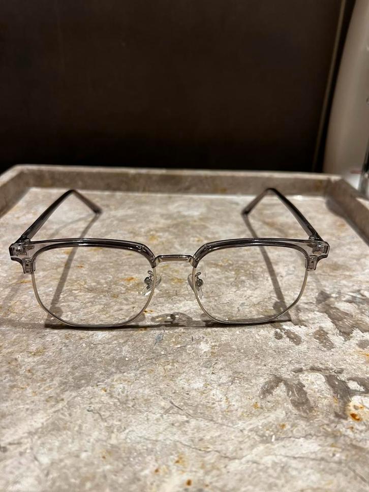 Gentle Monster Bril - Nieuwstaat, Sieraden, Tassen en Uiterlijk, Zonnebrillen en Brillen | Heren, Zo goed als nieuw, Bril, Overige merken