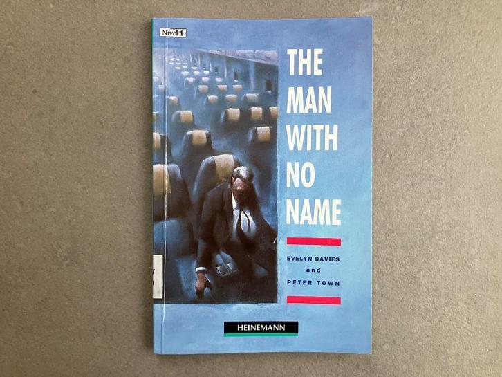 The man with no name Evelyn Davies & Peter Town Nivel 1, Boeken, Taal | Engels, Zo goed als nieuw, Fictie, Ophalen of Verzenden