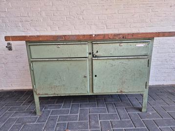 Werkbank van het merk Schäferwerke beschikbaar voor biedingen