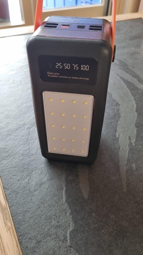 Krachtige powerbank met verlichting voor noodpakket, Ophalen, Nieuw, Onbekend