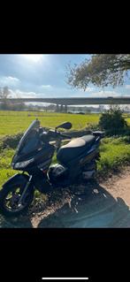 Aprilia sxr 50 sport, Ophalen, Overige modellen, Maximaal 45 km/u, Zo goed als nieuw