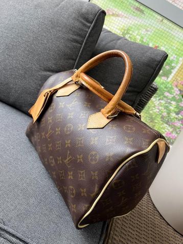 Leuke LV handtas in proma staat. beschikbaar voor biedingen