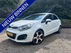 Kia Rio 1.2 CVVT Plus Pack / 1e Eigenaar / Navi / Airco, Euro 5, Gebruikt, 4 cilinders, Wit