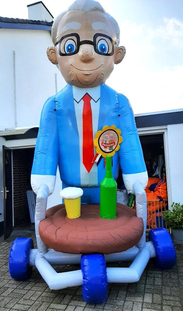 Pensioenpop met rollator man en vrouw mogelijk, Hobby en Vrije tijd, Feestartikelen | Verhuur, Nieuw, Overige, Ophalen