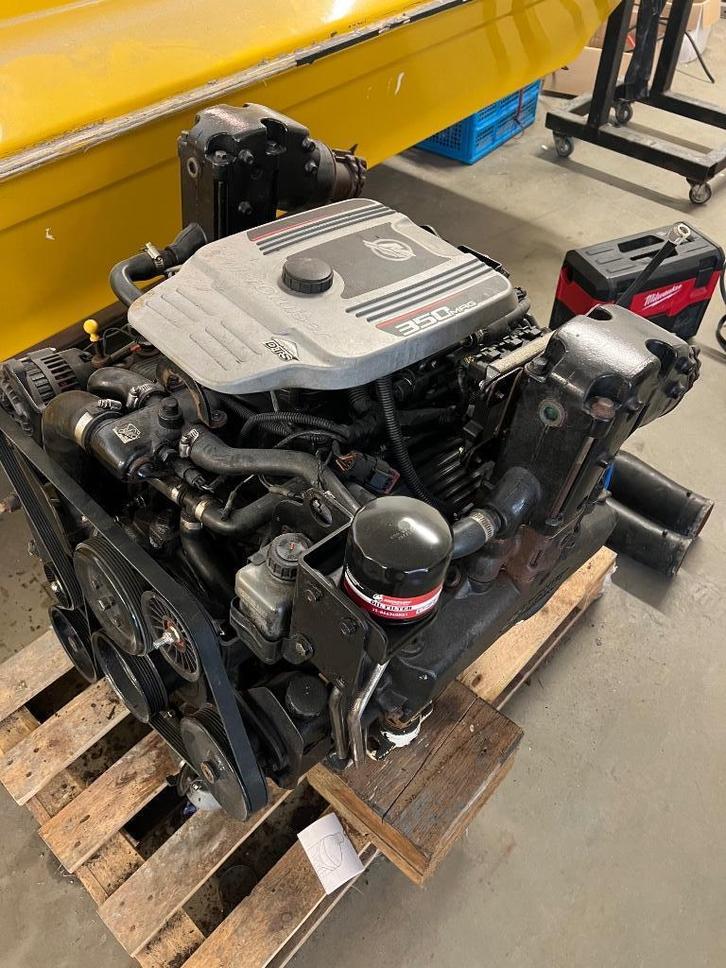 Mercruiser 5.7L V8 MAG 350, DTS, ca. 340 Uur, b.j. 2015, Watersport en Boten, Buiten- en Binnenboordmotoren, Gebruikt, Benzine