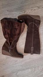 Bruine gevoerde Esprit laarzen Maat 41, Kleding | Dames, Schoenen, Ophalen, Hoge laarzen, Bruin, Zo goed als nieuw