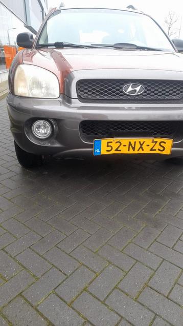 Hyundai Santa Fe 2.4 I 16V 4WD 2005 Bruin beschikbaar voor biedingen
