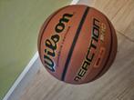 Wilson reaction pro maat 5 basketbal, Sport en Fitness, Basketbal, Ophalen, Nieuw, Kleding
