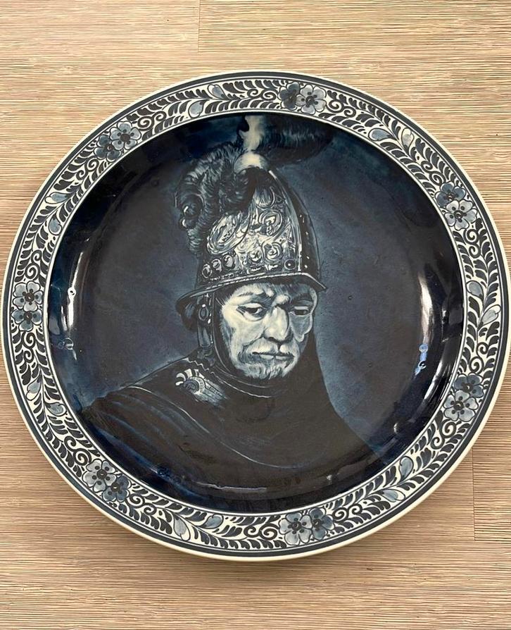 Rembrandt - Man met Gouden Helm - Kon. Delft, Antiek en Kunst, Antiek | Wandborden en Tegels, Ophalen of Verzenden