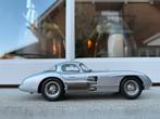 1:18 Mercedes 300 SLR Uhlenhaut Jubileum Edition CMC M-088, Overige merken, Auto, Ophalen of Verzenden, Zo goed als nieuw