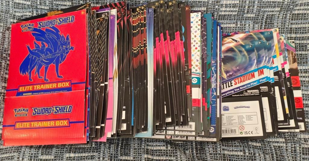 Grote partij Pokémon ETB/Build & Battle Kit Covers (92x), Ophalen of Verzenden, Gebruikt, Losse kaart, Foil