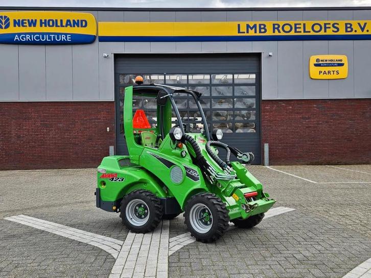 Avant 423 mini-shovel (bj 2021), Zakelijke goederen, Machines en Bouw | Kranen en Graafmachines, Wiellader of Shovel