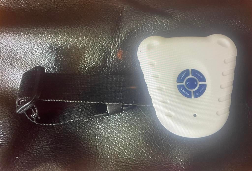 Water resistant Bark Stop collar, Ophalen of Verzenden, Zo goed als nieuw