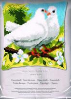 Cado vervaco borduurpakket kussen, 2 witte duiven, Hobby en Vrije tijd, Borduren en Borduurmachines, Ophalen of Verzenden, Nieuw