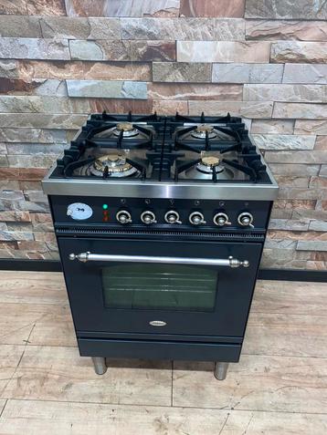 Luxe Boretti Fornuis 4 pits multifunctionele oven 60x60 cm beschikbaar voor biedingen