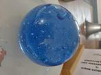 Presse papier blauw glas met luchtbellen 9cm doorsnede, Antiek en Kunst, Ophalen of Verzenden