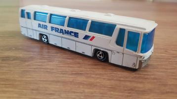 Majorette Air France Neoplan bus schaalmodel beschikbaar voor biedingen