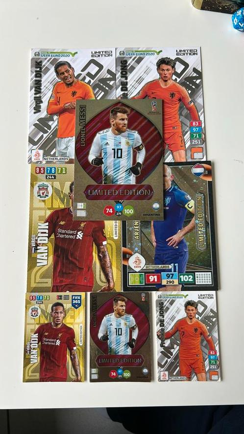 5 mega limited edition kaarten en 3 normale limited editions, Verzamelen, Sportartikelen en Voetbal, Zo goed als nieuw, Poster, Plaatje of Sticker