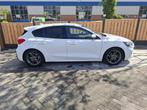 Ford Focus 1.0 EcoBoost Titanium Business, Gebruikt, Euro 6, Wit, Bedrijf