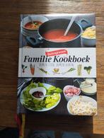Buitengewoon familie kookboek., Boeken, Ophalen of Verzenden, Zo goed als nieuw