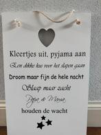 Houten tekstbord kinderkamer kraamcadeau decoratie babykamer, Ophalen of Verzenden, Zo goed als nieuw
