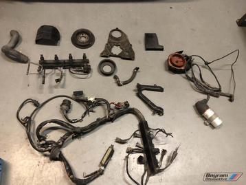 Bmw E30 318i motorkabelboom m40 en diverse delen 3-serie b18 beschikbaar voor biedingen