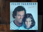 LP Julio Iglesias / De Nina a mujer (1981), Ophalen of Verzenden, 1980 tot 2000, Gebruikt, 12 inch