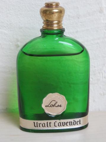 Antiek Lohse Uralt Lavendel flesje beschikbaar voor biedingen